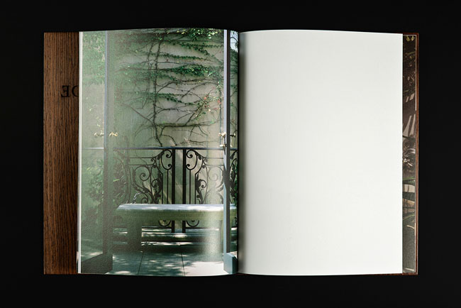 地產(chǎn)集團(tuán)周年慶畫(huà)冊(cè)設(shè)計(jì)欣賞